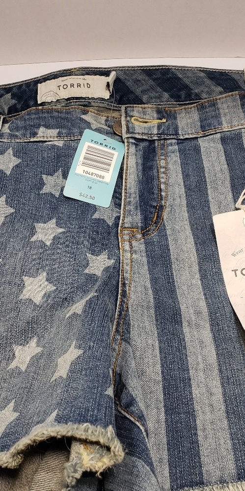 Torrid shorts size 18